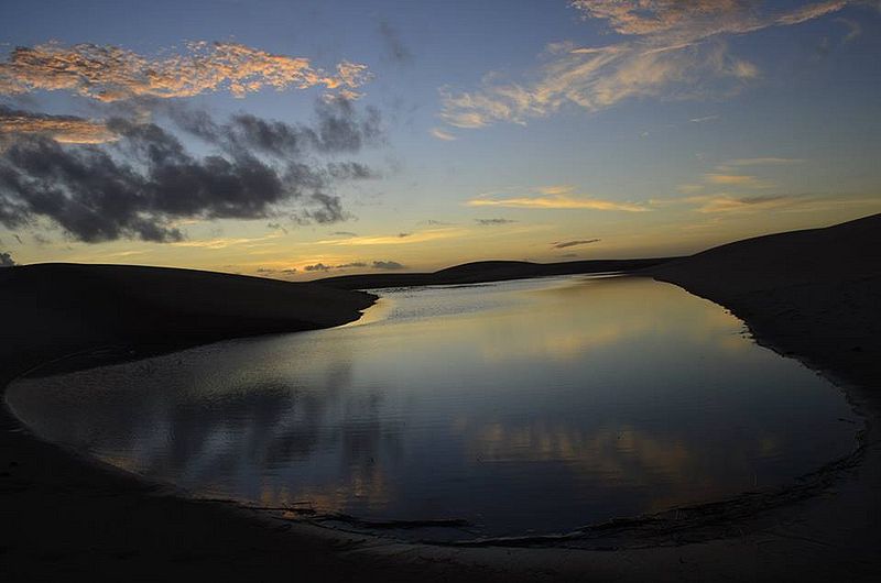 Arquivo:Amanhecer nos lençóis.jpg
