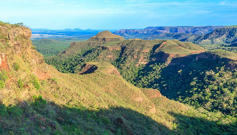 Arquivo:Canyons parque estadual taquari.jpg