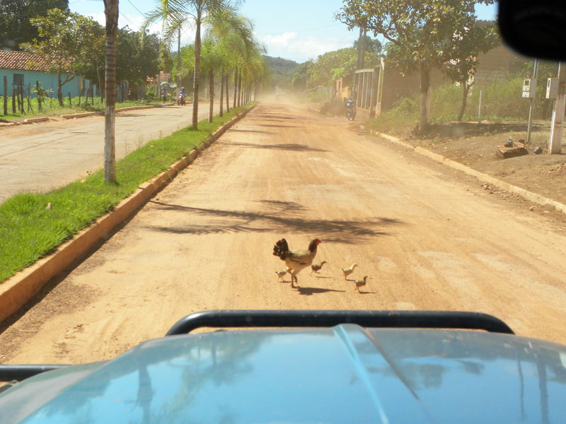Arquivo:09 FAMILIA DANDO BOAS VINDAS AO JALAPÃO.JPG