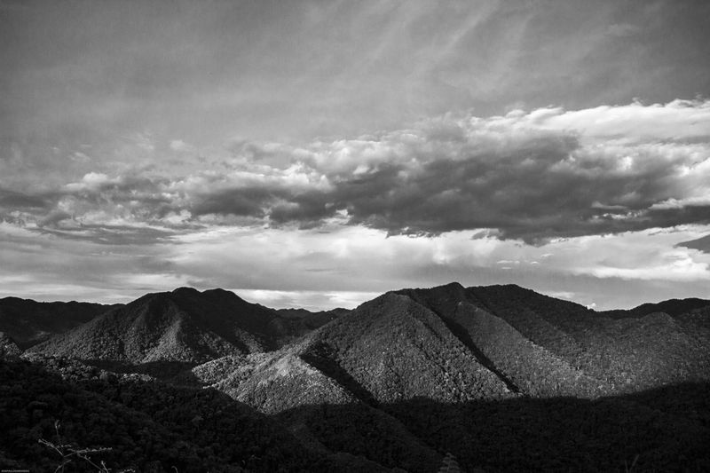 Arquivo:Montanhas.jpg